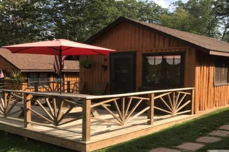 Clear Lake Resort West Branch Exterior photo
